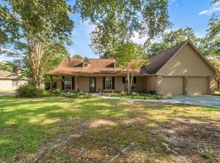 4008 Driftwood Dr, Picayune, MS 39466