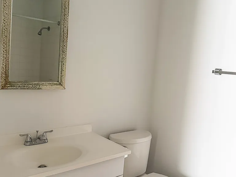 344 Hanover Arms Ct #C — Photo 14