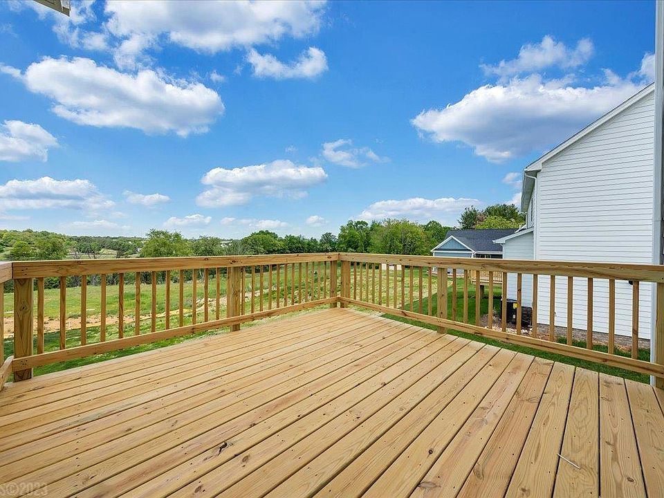 1100 Round Meadow Dr, Christiansburg, VA 24073 Zillow