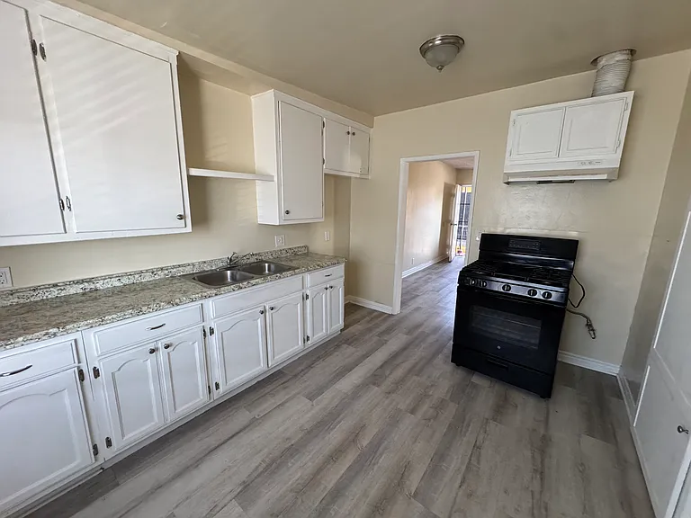 7723 Walker Ave #3 — Photo 2