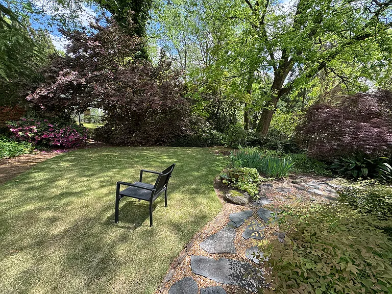 3075 W Roxboro Rd NE — Photo 30