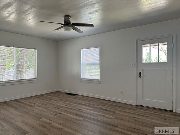 4th image of 1337 E Lewis St