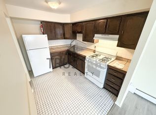 6020 Hegerman St FLOOR 1, Philadelphia, PA 19135