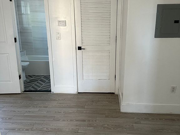 5th image of 88 Wallis Ave #88