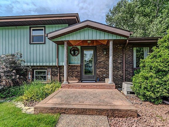 2nd image of 605 Christiansen Way