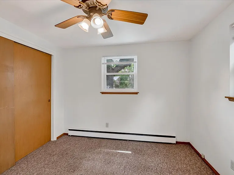 5809 Raymond Rd — Photo 14
