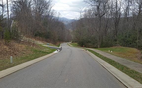 4th image of 57 Old Lafayette Ln