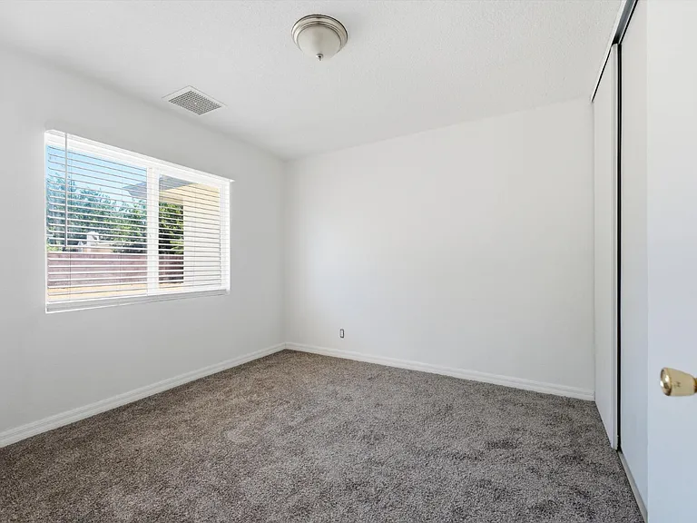 44338 23rd St W — Photo 11