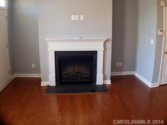 3rd image of 8913 Socata Way #125