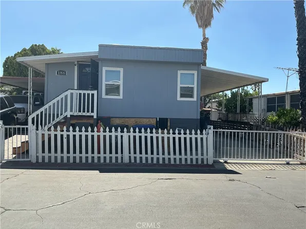 1097 N State St Space 186, Hemet, CA 92543