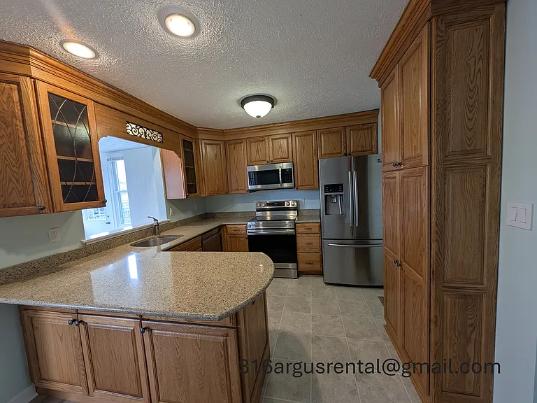 316 Argus Ln — Photo 9