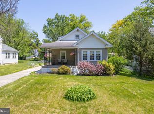 325 9th Ave, Haddon Heights, NJ 08035