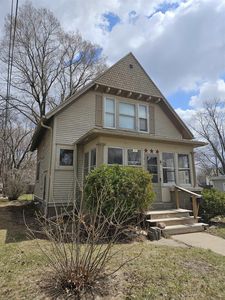 702 D St, Charles City, IA, 50616