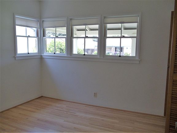 4th image of 337 E Newman Ave