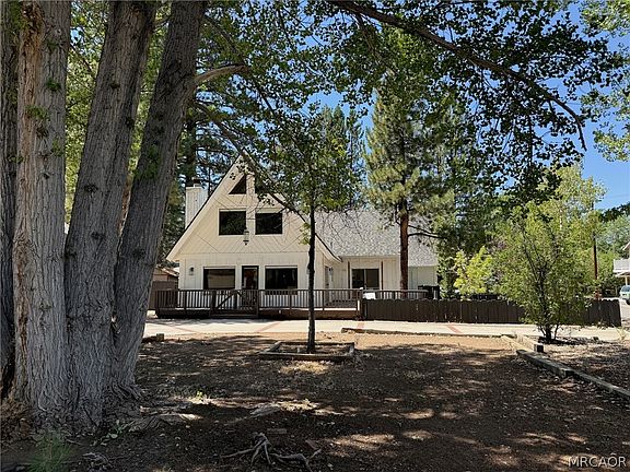 3rd image of 41665 Tanager Dr
