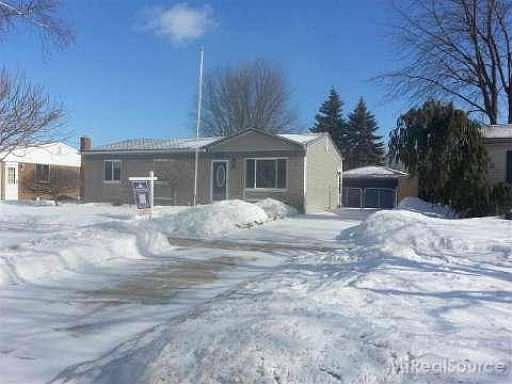 3rd image of 50320 Bower Dr