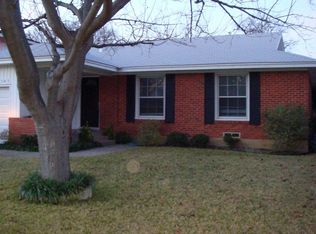 4345 Bonham St, Dallas, TX 75229