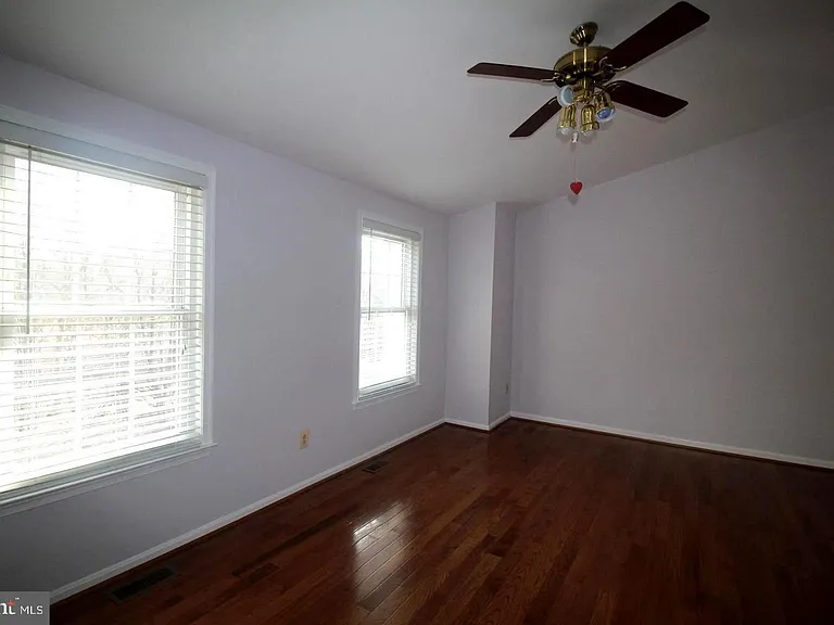10500 Prairie Landing Ter — Photo 7
