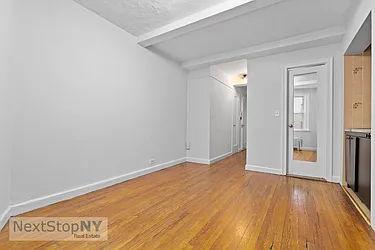 Rented by NextStopNY