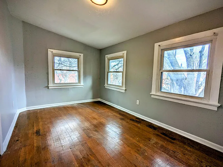 712 Main St #3 — Photo 8