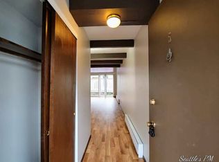 2 SW 119th St #5, Seattle, WA 98146