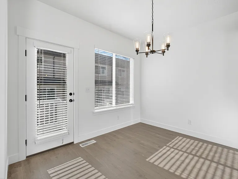 12669 S Mist Falls Cv — Photo 10