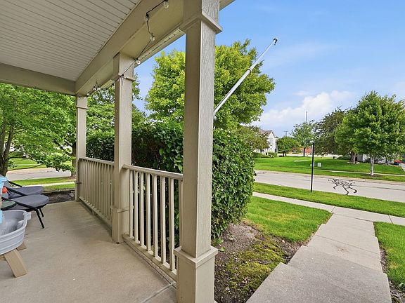 2nd image of 122 Azalea Cir Unit 122