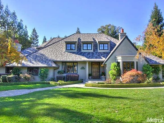 2nd image of 501 Knightsbridge Ln
