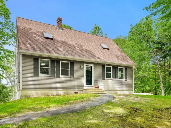 9 Pondview Road, Weare, NH 03281