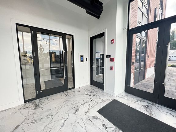 3rd image of 70 Bridge St #200