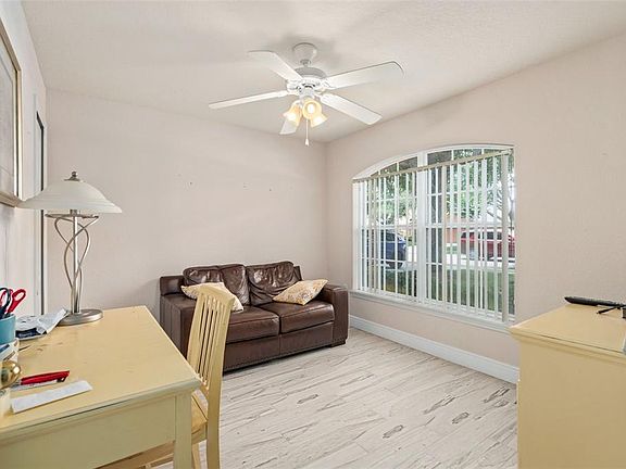5th image of 17650 Woodcrest Way