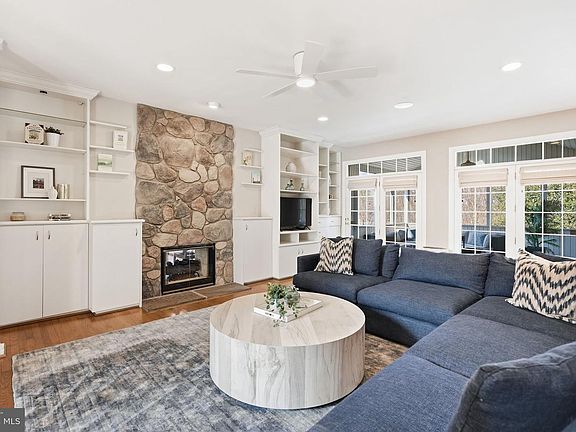 5th image of 11604 Broad Green Ct