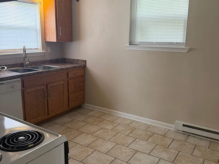 4683-4689 Cary Ln — Photo 8