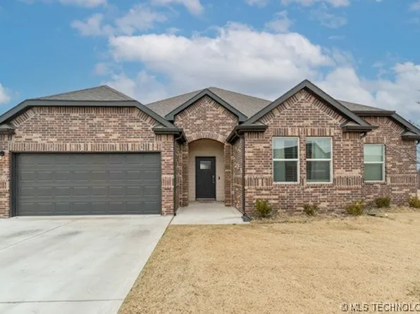 1503 Bluestem Dr, Bartlesville, OK 74006
