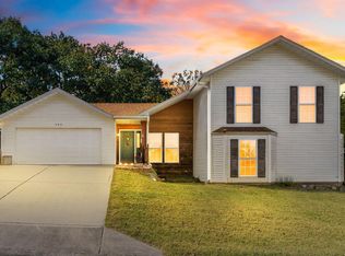 385 Eagle Dr, Forsyth, MO 65653