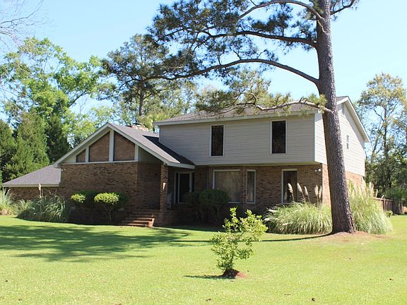 2nd image of 1900 Covey Rd