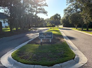 4 Governor Blake Drive, Beaufort, SC 29907