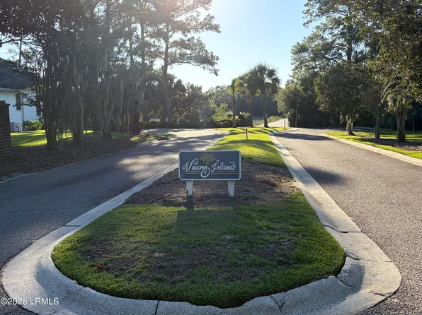 4 Governor Blake Drive, Beaufort, SC 29907