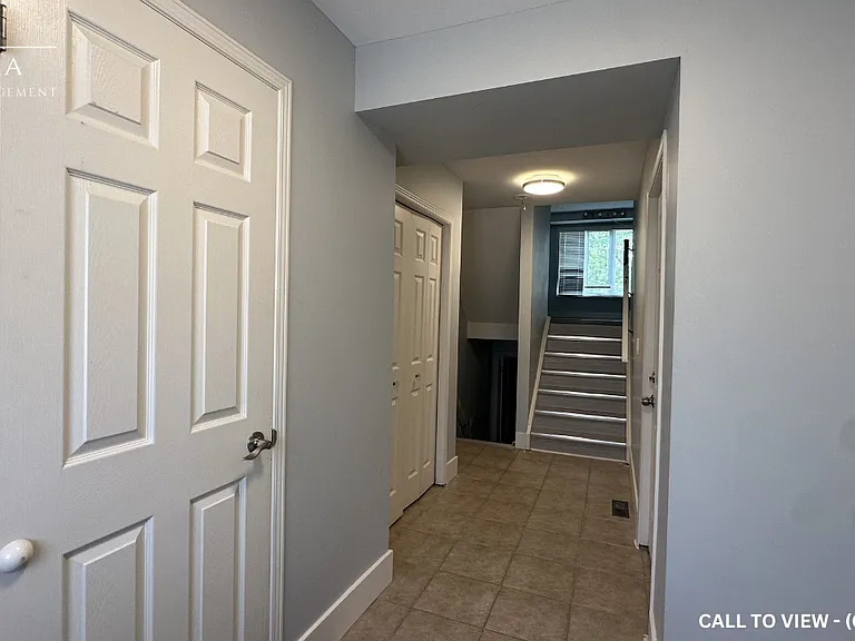 1290 Savannah Dr — Photo 4