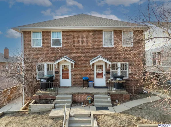 4813/4815 Cuming St, Omaha, NE 68132