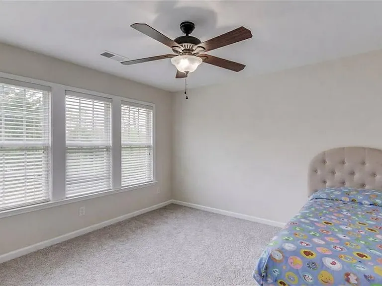 5135 Amberden Hall Dr — Photo 17