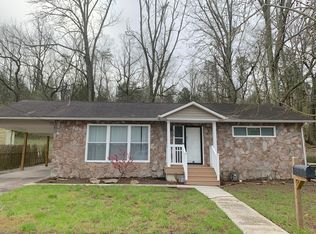 228 East Dr, Oak Ridge, TN 37830
