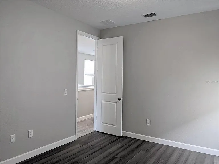 11531 Charnock Dr — Photo 45