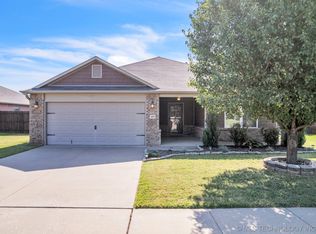 12673 S 85th East Pl, Bixby, OK 74008