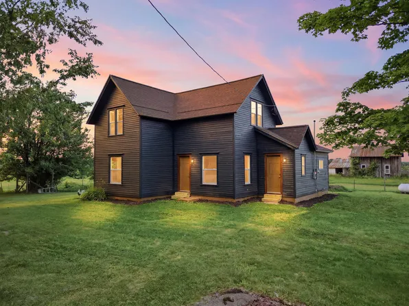21291 150th Ave, Big Rapids, MI 49307