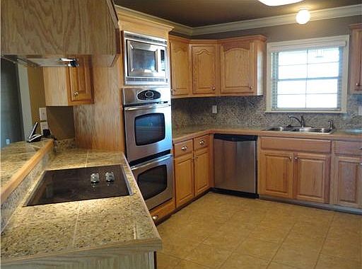 4th image of 198 Riverview Dr