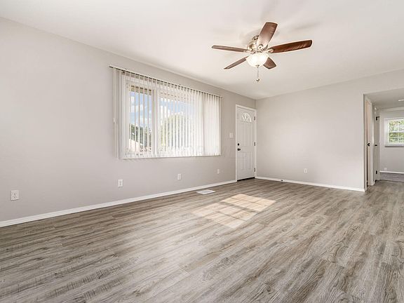 5th image of 3174 Astor Ave