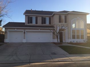 2042 Legends Ct, Merced, CA 95340