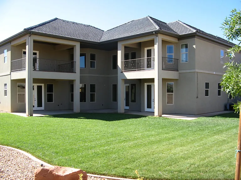 307 W Pebble Dr — Photo 4