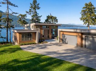 770 Lands End Rd, North Saanich, BC V8L5K9